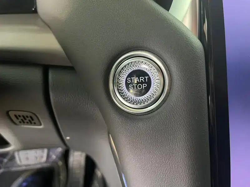 Hongqi HS7 PHEV 2024 2.0T AWD Flagship Edition 6-seater — миниатюра 11