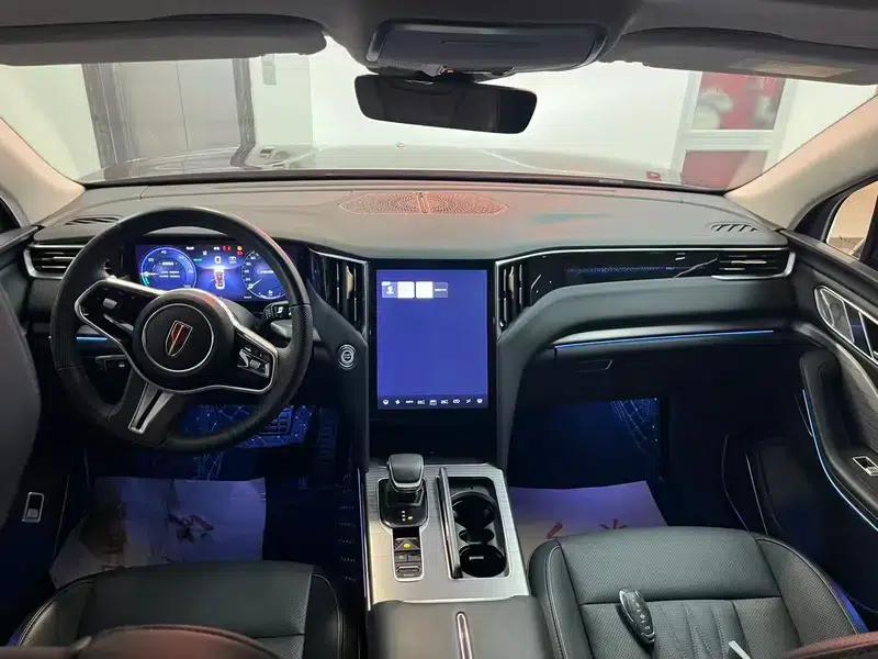 Hongqi HS7 PHEV 2024 2.0T AWD Flagship Edition 6-seater — миниатюра 20