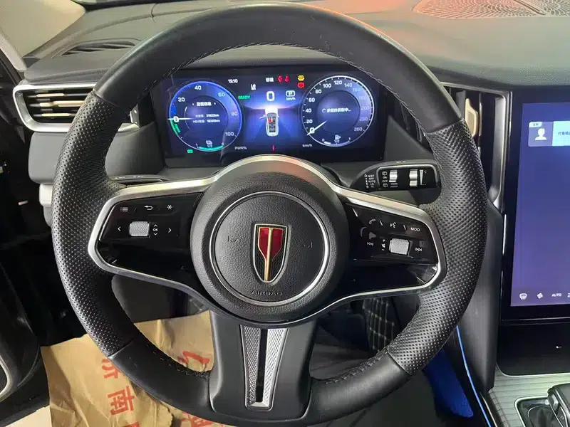 Hongqi HS7 PHEV 2024 2.0T AWD Flagship Edition 6-seater — миниатюра 22