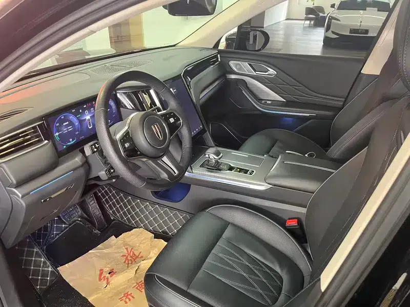 Hongqi HS7 PHEV 2024 2.0T AWD Flagship Edition 6-seater — миниатюра 28