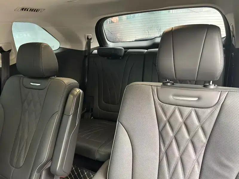 Hongqi HS7 PHEV 2024 2.0T AWD Flagship Edition 6-seater — миниатюра 15