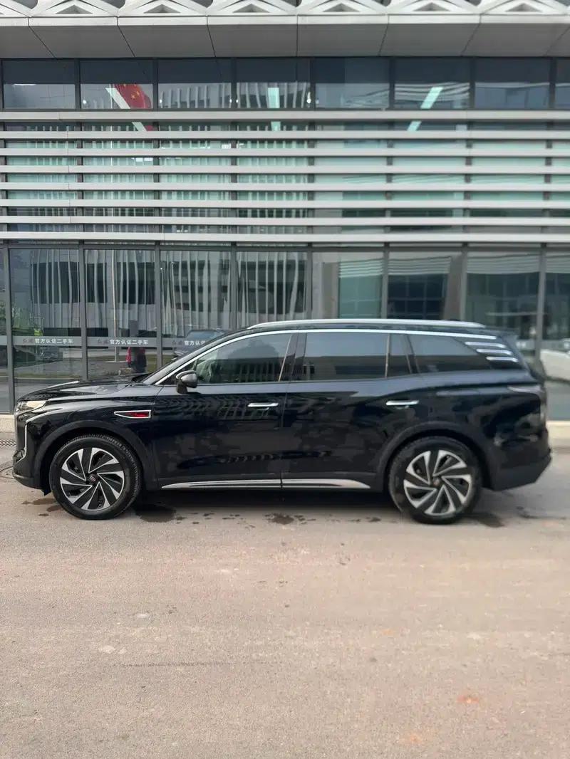 Hongqi HS7 PHEV 2024 2.0T AWD Flagship Edition 6-seater — миниатюра 4