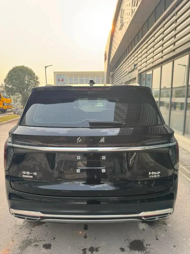 Hongqi HS7 PHEV 2024 2.0T AWD Flagship Edition 6-seater — миниатюра 5