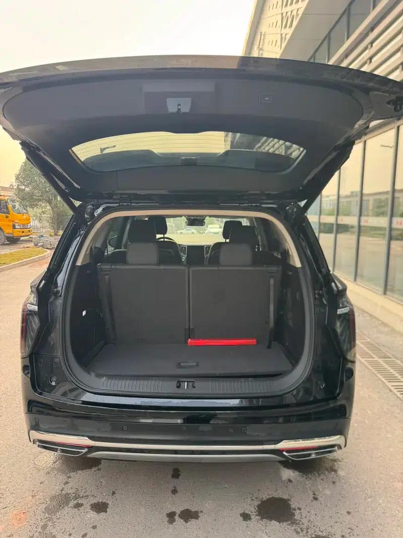 Hongqi HS7 PHEV 2024 2.0T AWD Flagship Edition 6-seater — миниатюра 7