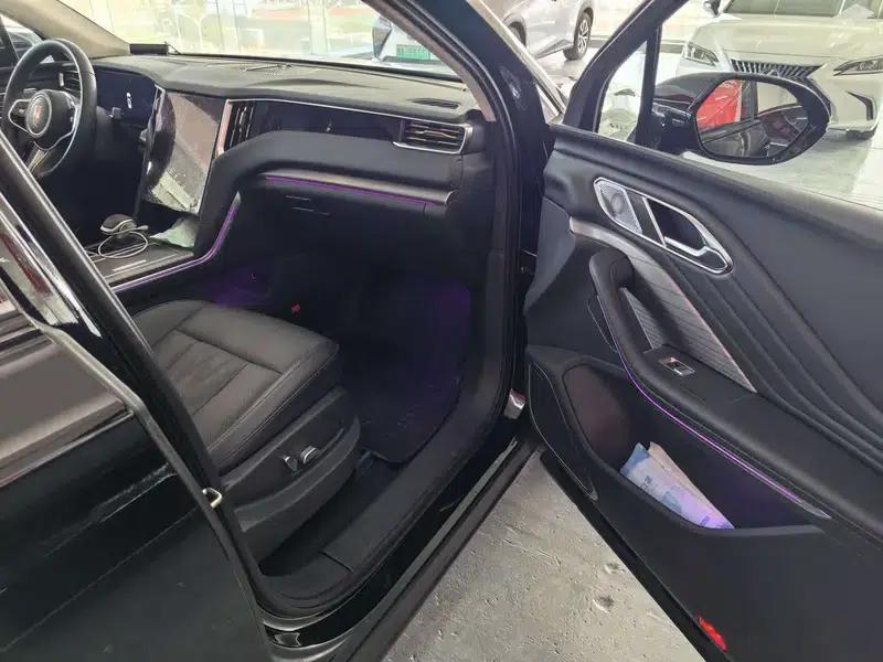 Hongqi HS7 PHEV 2024 2.0T 2WD Flagship Edition 6-seater — миниатюра 6