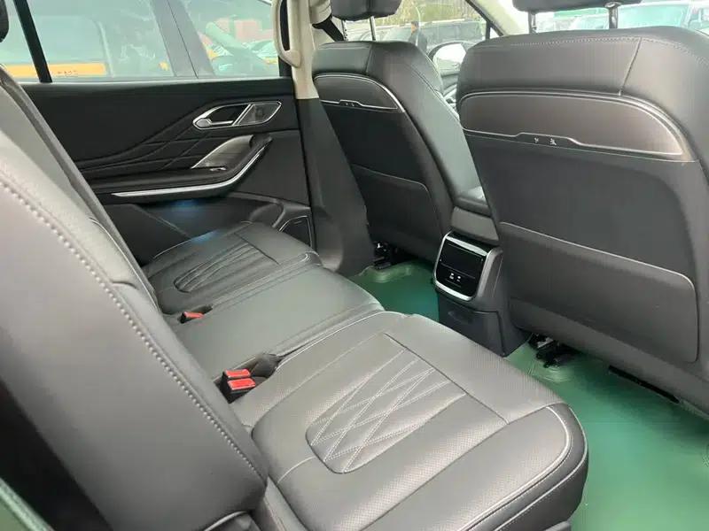 Hongqi HS7 PHEV 2024 2.0T AWD Flagship Edition 7-seater — миниатюра 16