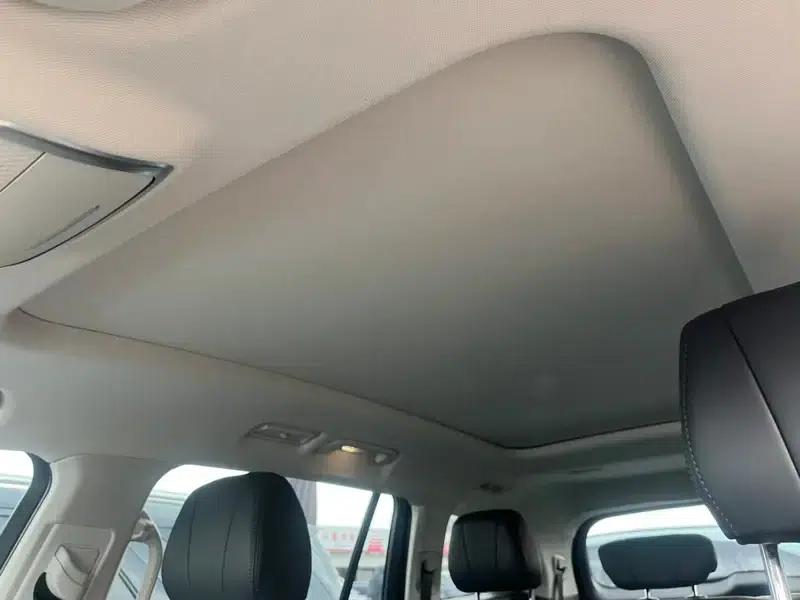 Hongqi HS7 PHEV 2024 2.0T AWD Flagship Edition 7-seater — миниатюра 17