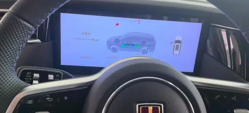 Hongqi HS7 PHEV 2024 2.0T AWD Flagship Edition 6-seater — миниатюра 10
