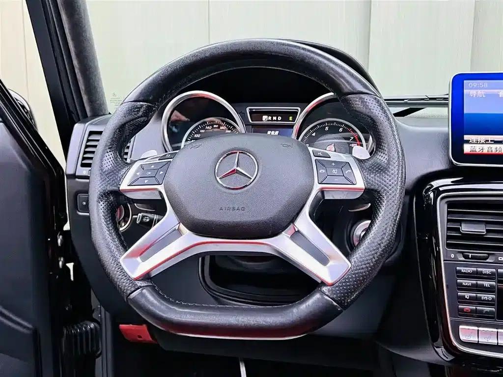 2017 Mercedes-Benz G-Class G 500 — миниатюра 10