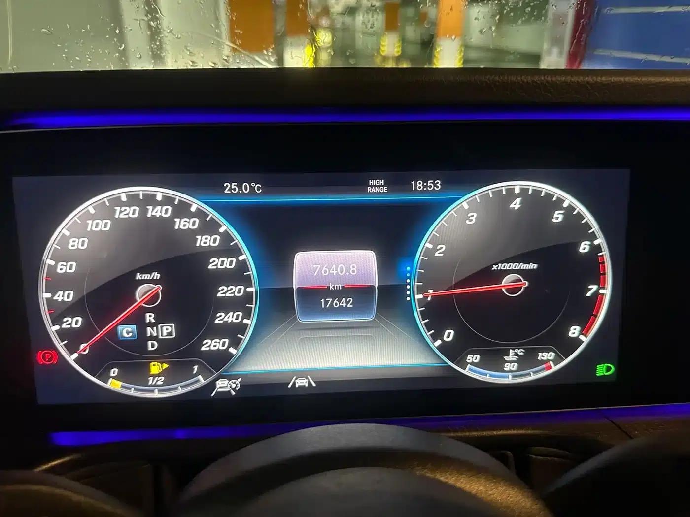 2023 Mercedes-Benz G-Class G 350 — миниатюра 11