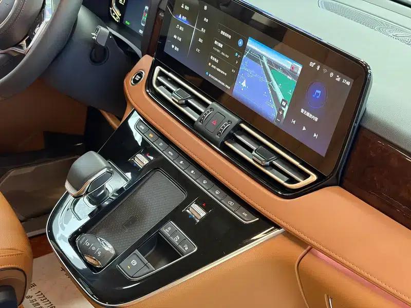 Hongqi HQ9 2022 Smart Flagship Edition — миниатюра 12