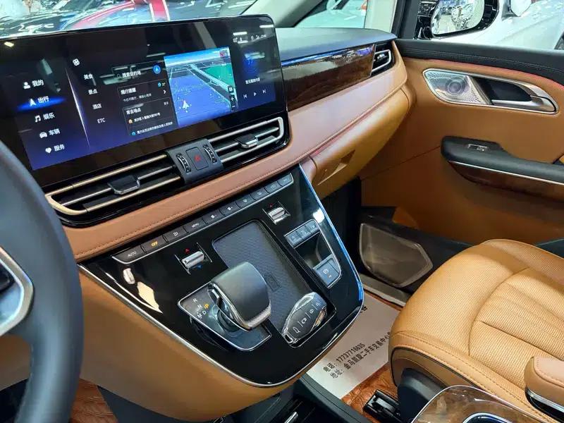 Hongqi HQ9 2022 Smart Flagship Edition — миниатюра 15