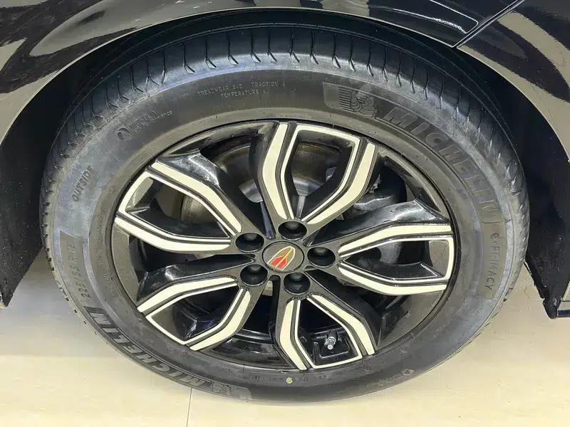 Hongqi HQ9 2022 Smart Flagship Edition — миниатюра 7
