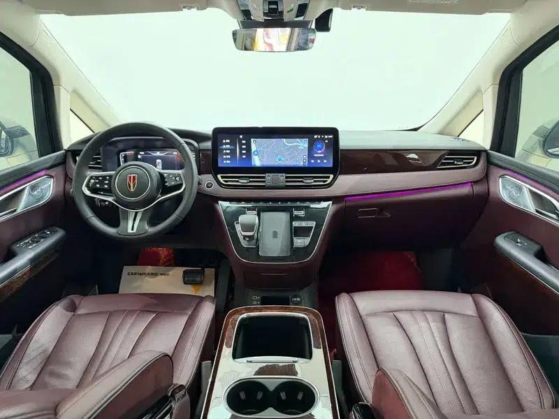 Hongqi HQ9 2023 2.0T Automatic 4WD 7-Seater Factory Customized Edition — миниатюра 16
