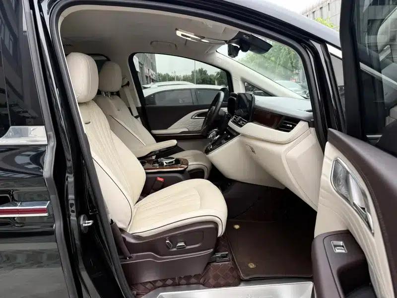 Hongqi HQ9 2022 Intelligent Flagship Edition — миниатюра 22