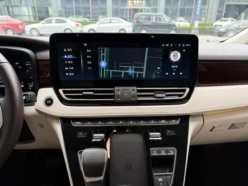 Hongqi HQ9 2022 Intelligent Flagship Edition — миниатюра 24