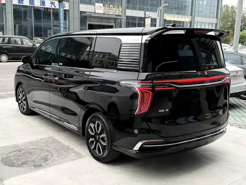 Hongqi HQ9 2022 Intelligent Flagship Edition — миниатюра 4