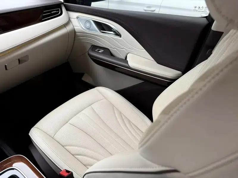 Hongqi HQ9 2022 Intelligent Flagship Edition — миниатюра 36