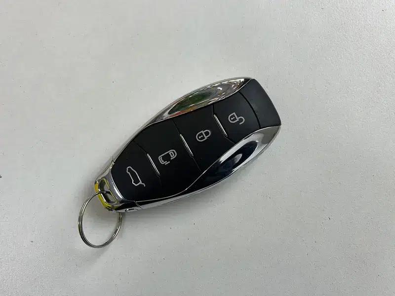 Hongqi HQ9 2022 Intelligent Flagship Edition — миниатюра 11