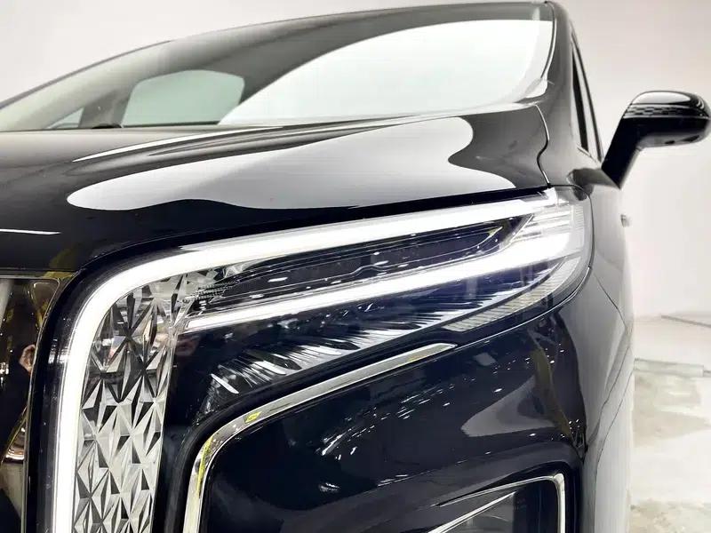 Hongqi HQ9 2022 Intelligent Flagship Edition — миниатюра 12