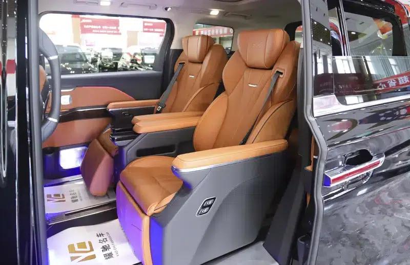 Hongqi HQ9 2024 Luxury Edition — миниатюра 17