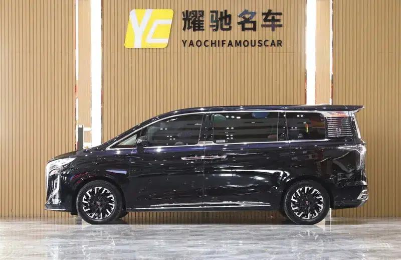 Hongqi HQ9 2024 Luxury Edition — миниатюра 3