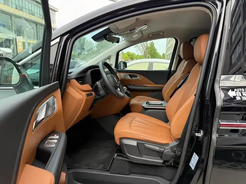 Hongqi HQ9 2022 Intelligent Flagship Edition — миниатюра 21
