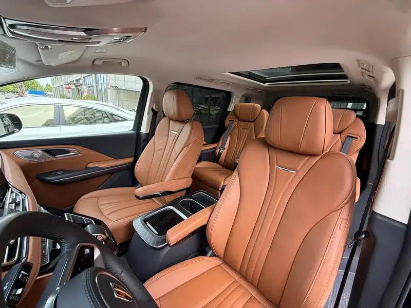 Hongqi HQ9 2022 Intelligent Flagship Edition — миниатюра 29
