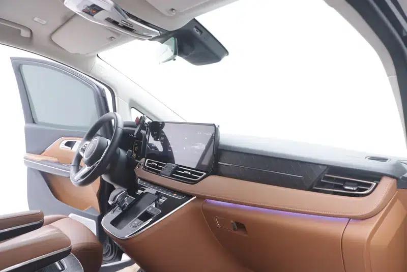 Hongqi HQ9 2022 Intelligent Flagship Edition — миниатюра 10