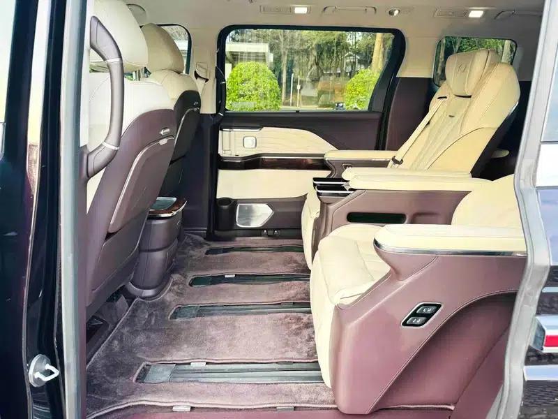 Hongqi HQ9 2022 Intelligent Flagship Edition — миниатюра 7