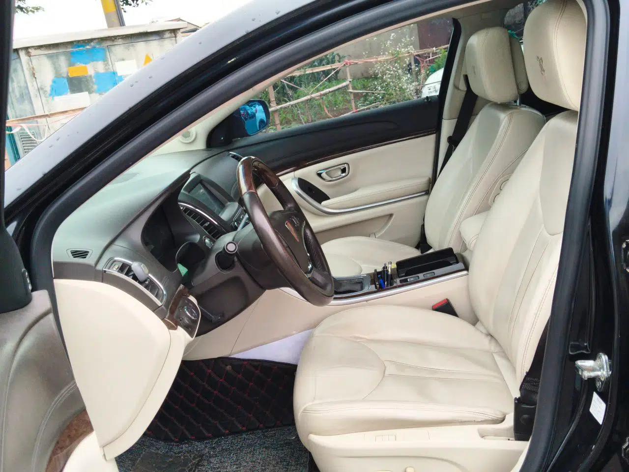 Roewe e950 2017 50T Hybrid Connected Executive Edition — миниатюра 15