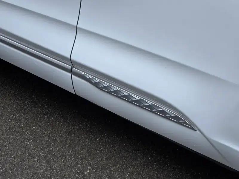 Hongqi HS3 PHEV 2025 Model, 117km/h, Powerful Edition — миниатюра 16