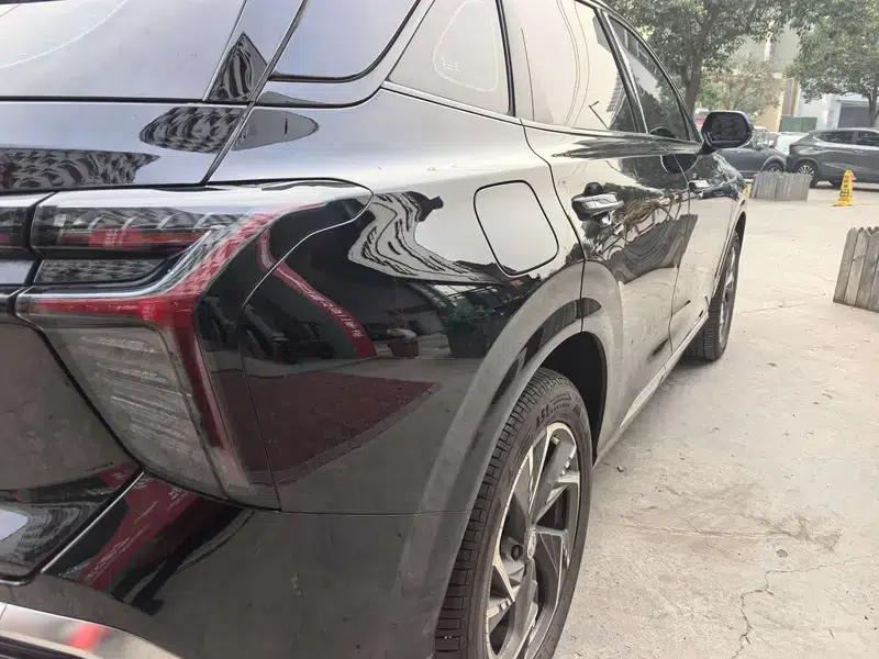 Hongqi HS3 PHEV 2025 model, 117km range, Jinwei PLUS version — миниатюра 6