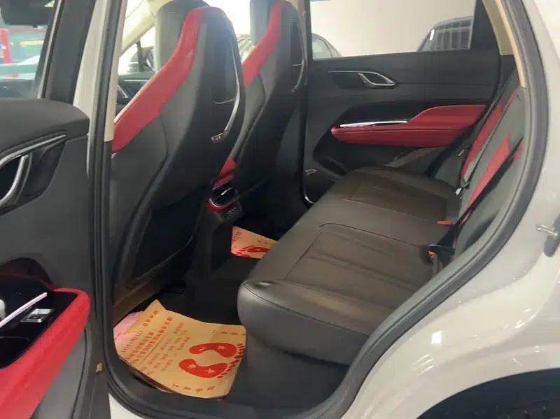 Hongqi HS3 2023 1.5T Goodness Edition — миниатюра 9