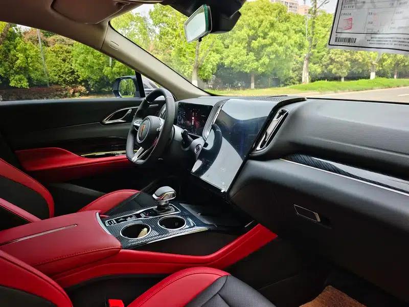 Hongqi HS3 2023 2.0T (Caiwei Edition) — миниатюра 7