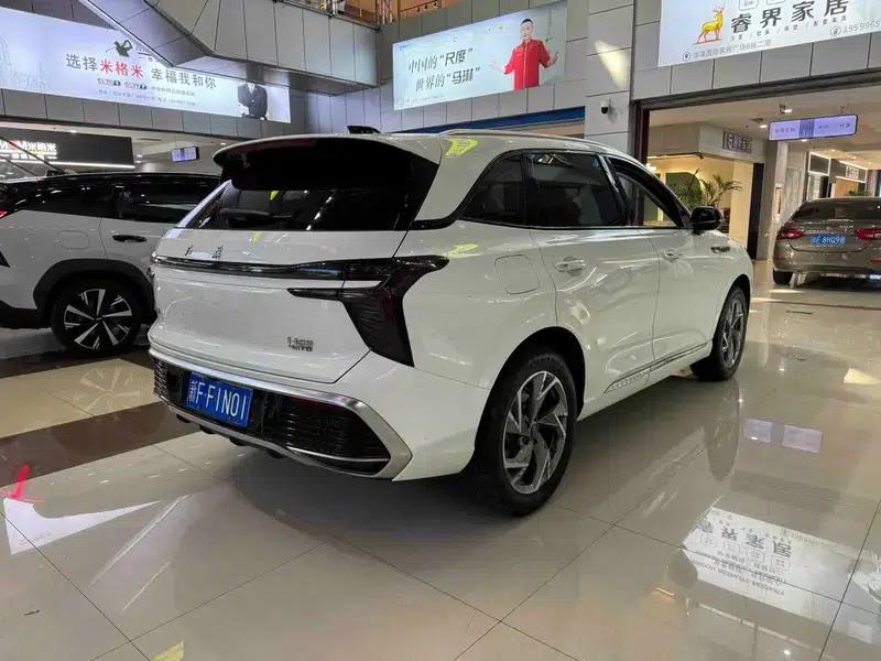 Hongqi HS3 2023 2.0T (Caiwei Edition) — миниатюра 6