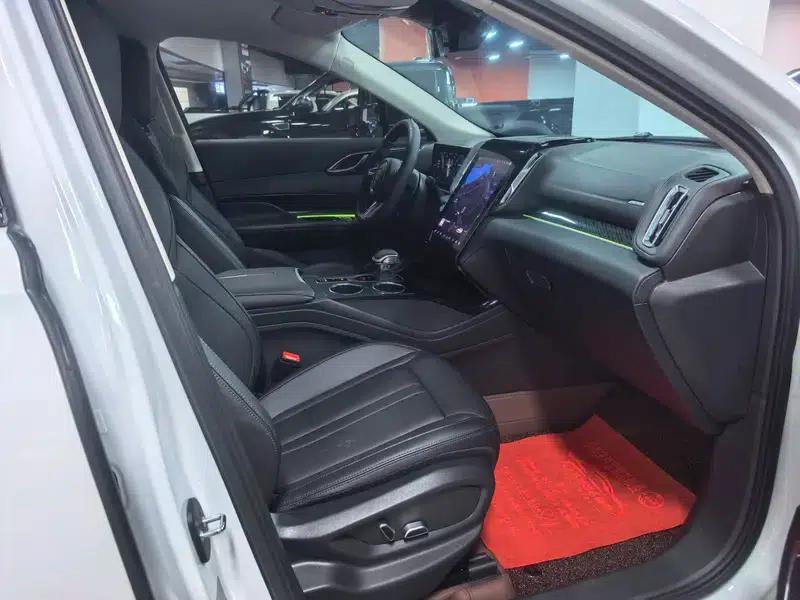 Hongqi HS3 2024 1.5T Goodness Edition — миниатюра 7