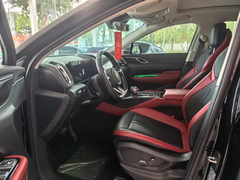 Hongqi HS3 2023 1.5T Goodness Edition — миниатюра 8