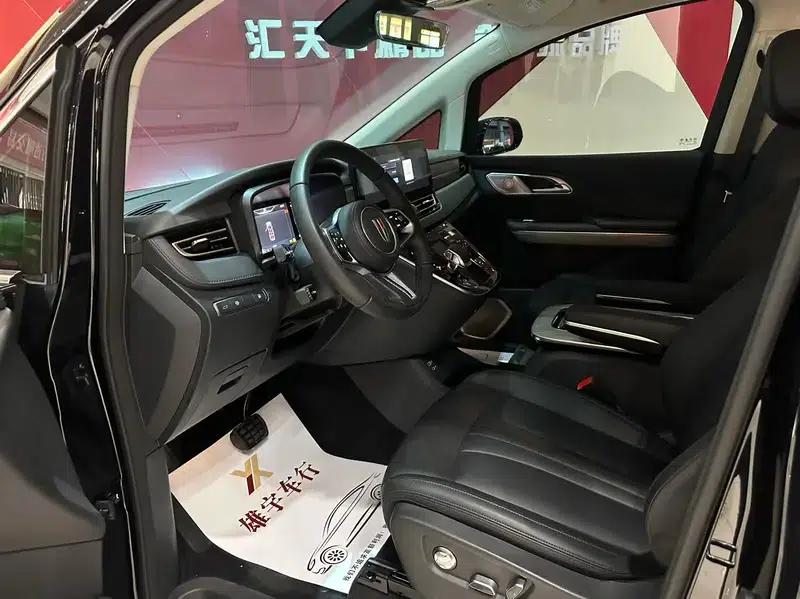 Hongqi HQ9 PHEV 2024 Four-Wheel Drive Business Edition — миниатюра 9