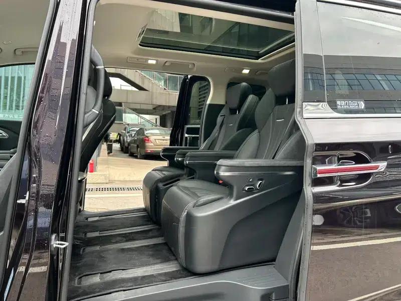 Hongqi HQ9 PHEV 2024 Four-Wheel Drive Business Edition — миниатюра 14