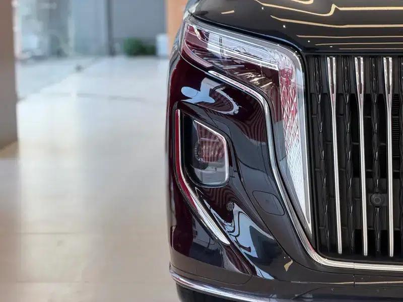 Hongqi HQ9 PHEV 2024 Four-Wheel Drive Business Edition — миниатюра 10