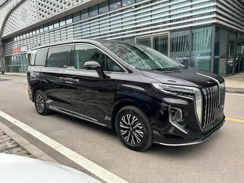 Hongqi HQ9 PHEV 2024 Four-Wheel Drive Business Edition — миниатюра 3