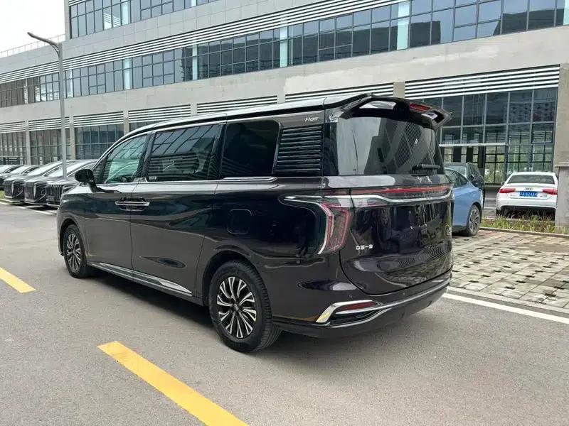 Hongqi HQ9 PHEV 2024 Four-Wheel Drive Business Edition — миниатюра 5