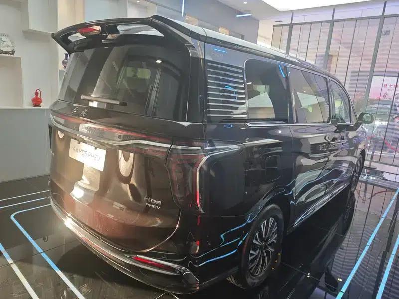 Hongqi HQ9 PHEV 2024 Four-Wheel Drive Business Edition — миниатюра 5