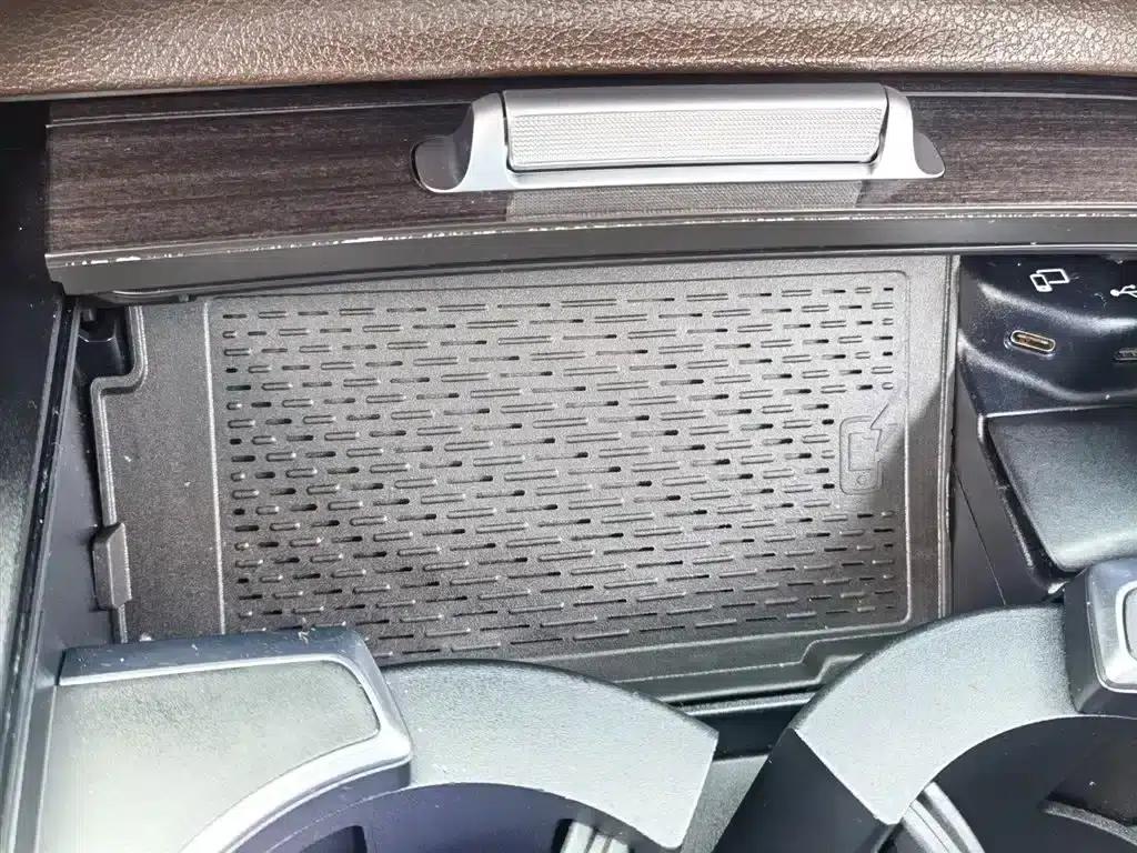 Imported Mercedes-Benz GLE 2020 facelift GLE 350 4MATIC Fashion model — миниатюра 26