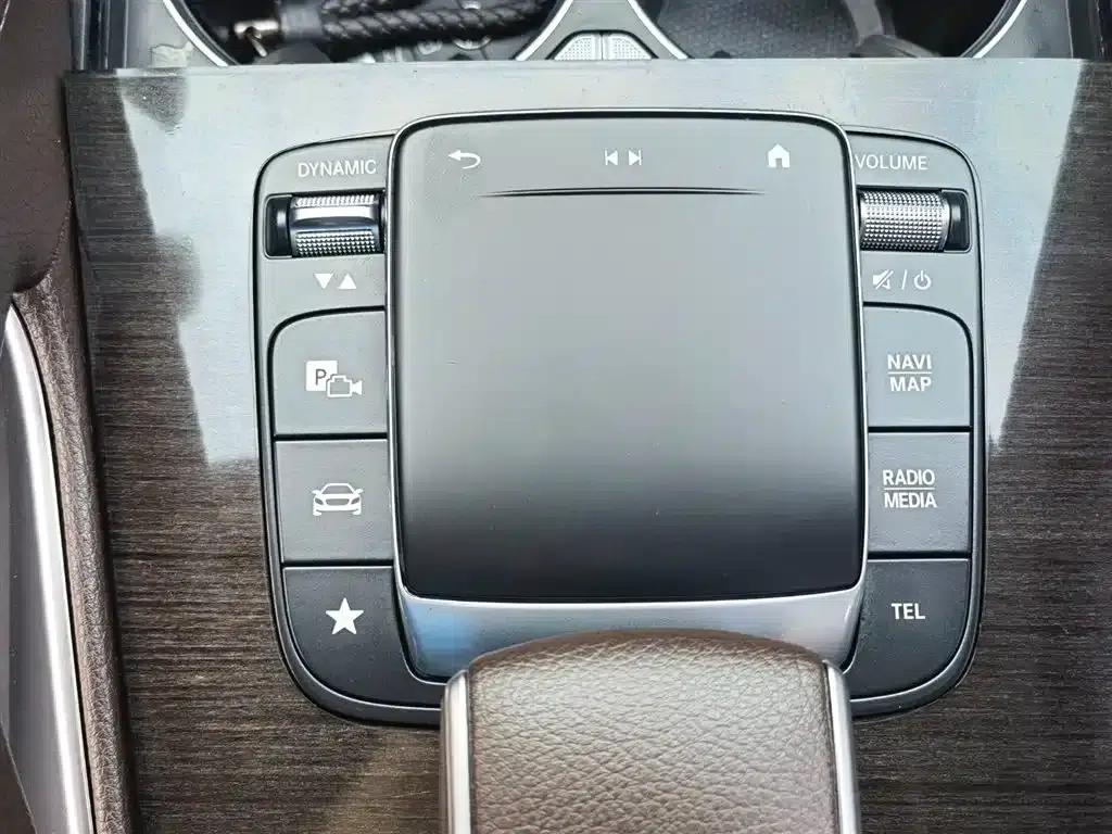 Imported Mercedes-Benz GLE 2020 facelift GLE 350 4MATIC Fashion model — миниатюра 27