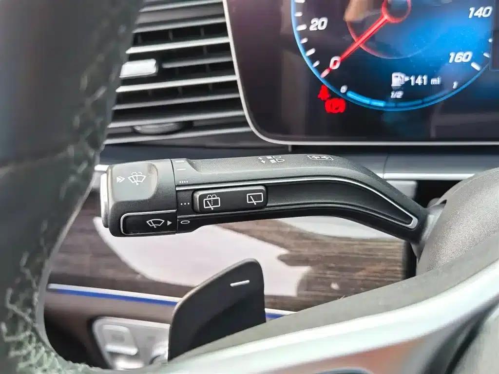 Imported Mercedes-Benz GLE 2020 facelift GLE 350 4MATIC Fashion model — миниатюра 30