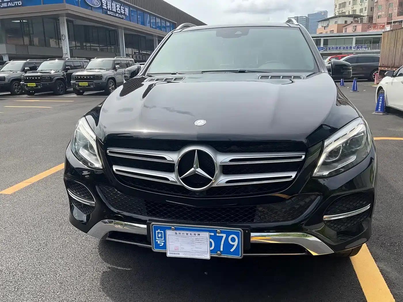 Mercedes-Benz GLE (Imported) 2017 GLE 400 4MATIC — миниатюра 2