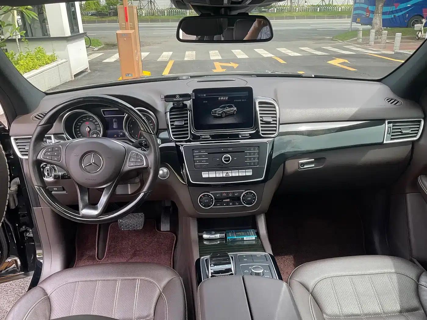 Mercedes-Benz GLE (Imported) 2017 GLE 400 4MATIC — миниатюра 9