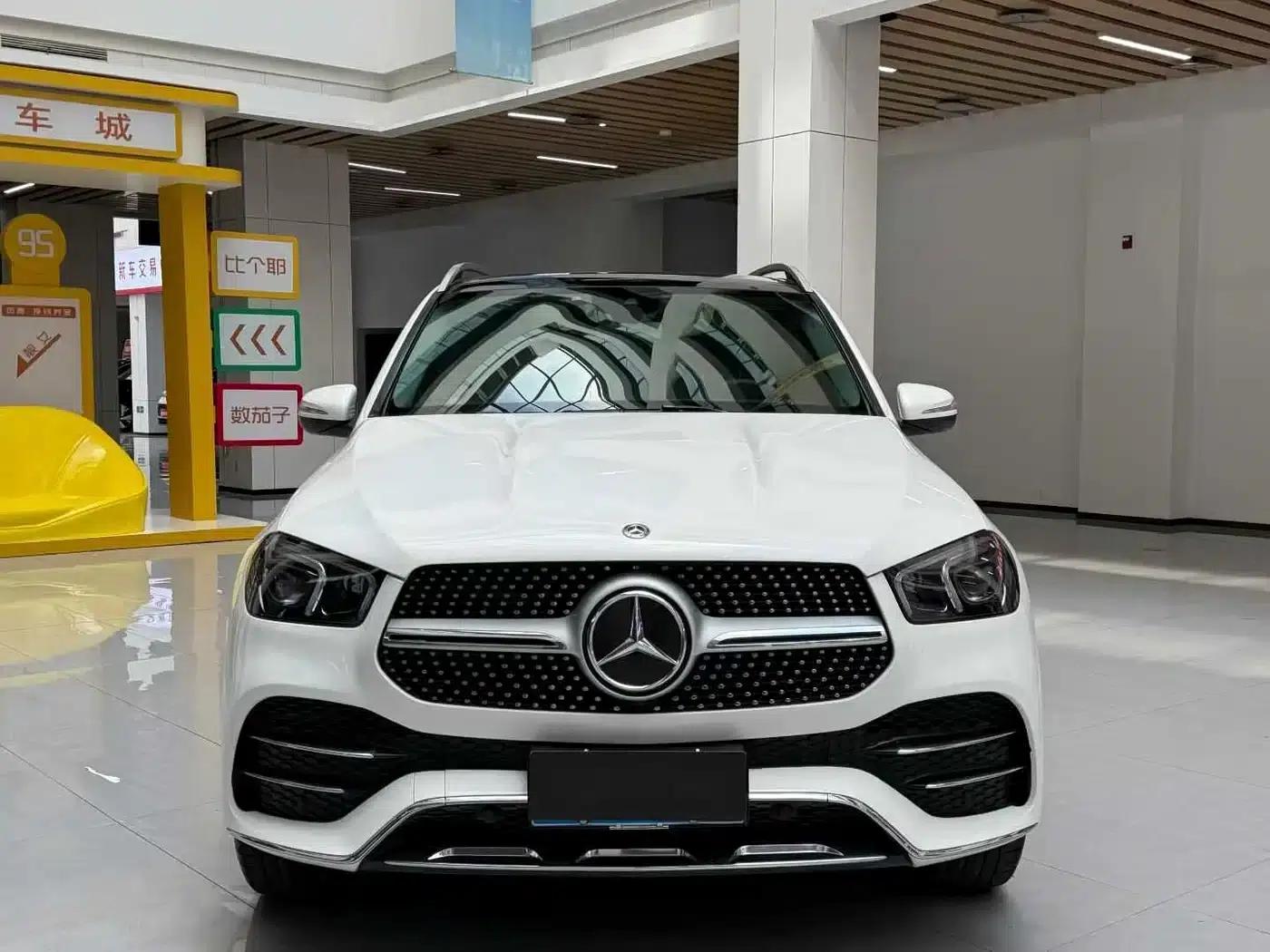 Imported Mercedes-Benz GLE 2020 GLE 350 4MATIC Fashion Model — миниатюра 2